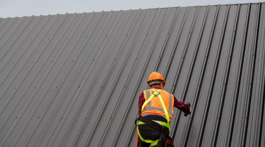 Expert new roof installation services in Tuntutuliak, AK